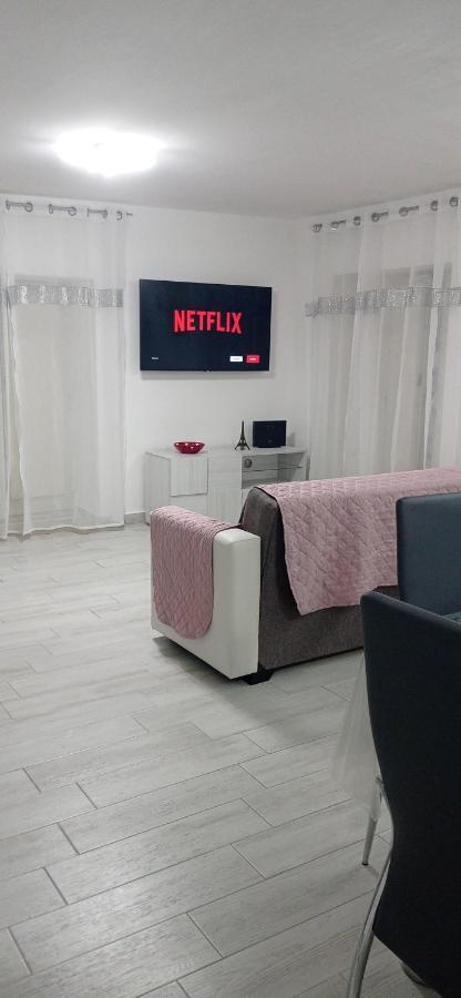 Nunzia'S House Napoli Apartment Ngoại thất bức ảnh