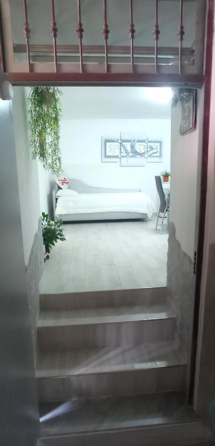 Nunzia'S House Napoli Apartment Ngoại thất bức ảnh