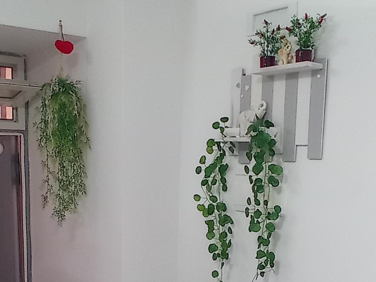 Nunzia'S House Napoli Apartment Ngoại thất bức ảnh