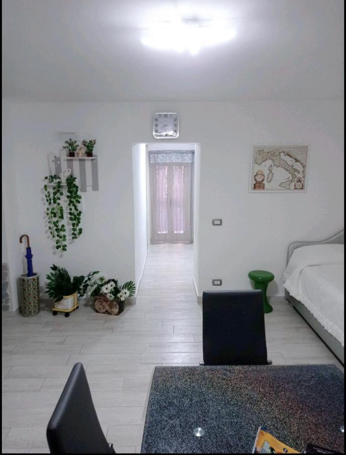 Nunzia'S House Napoli Apartment Ngoại thất bức ảnh