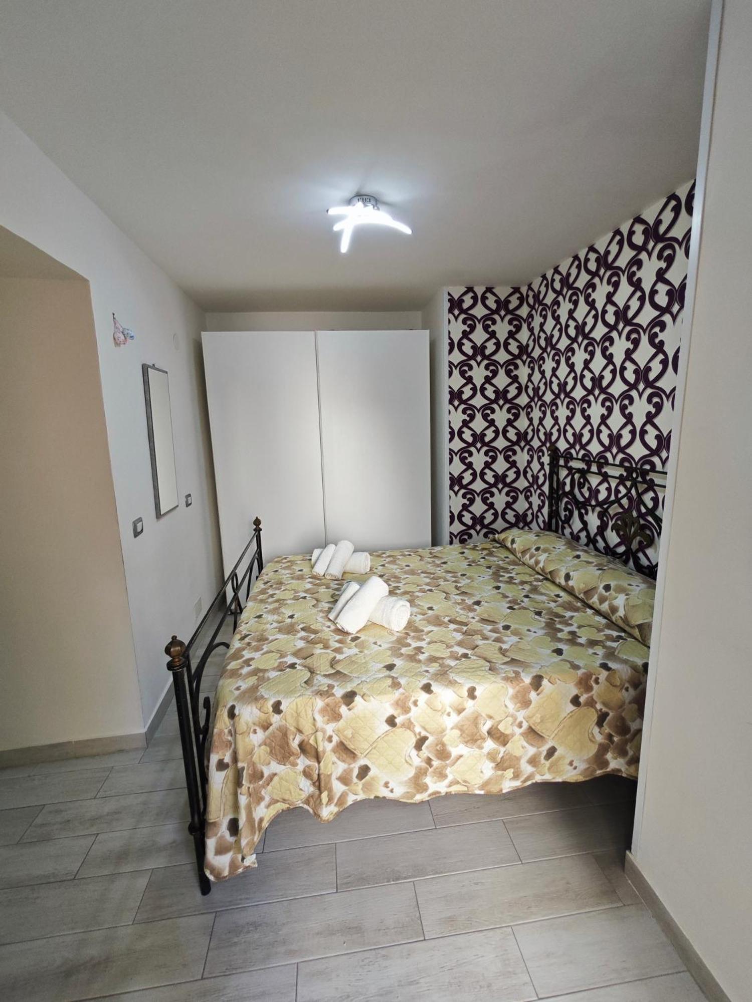 Nunzia'S House Napoli Apartment Ngoại thất bức ảnh
